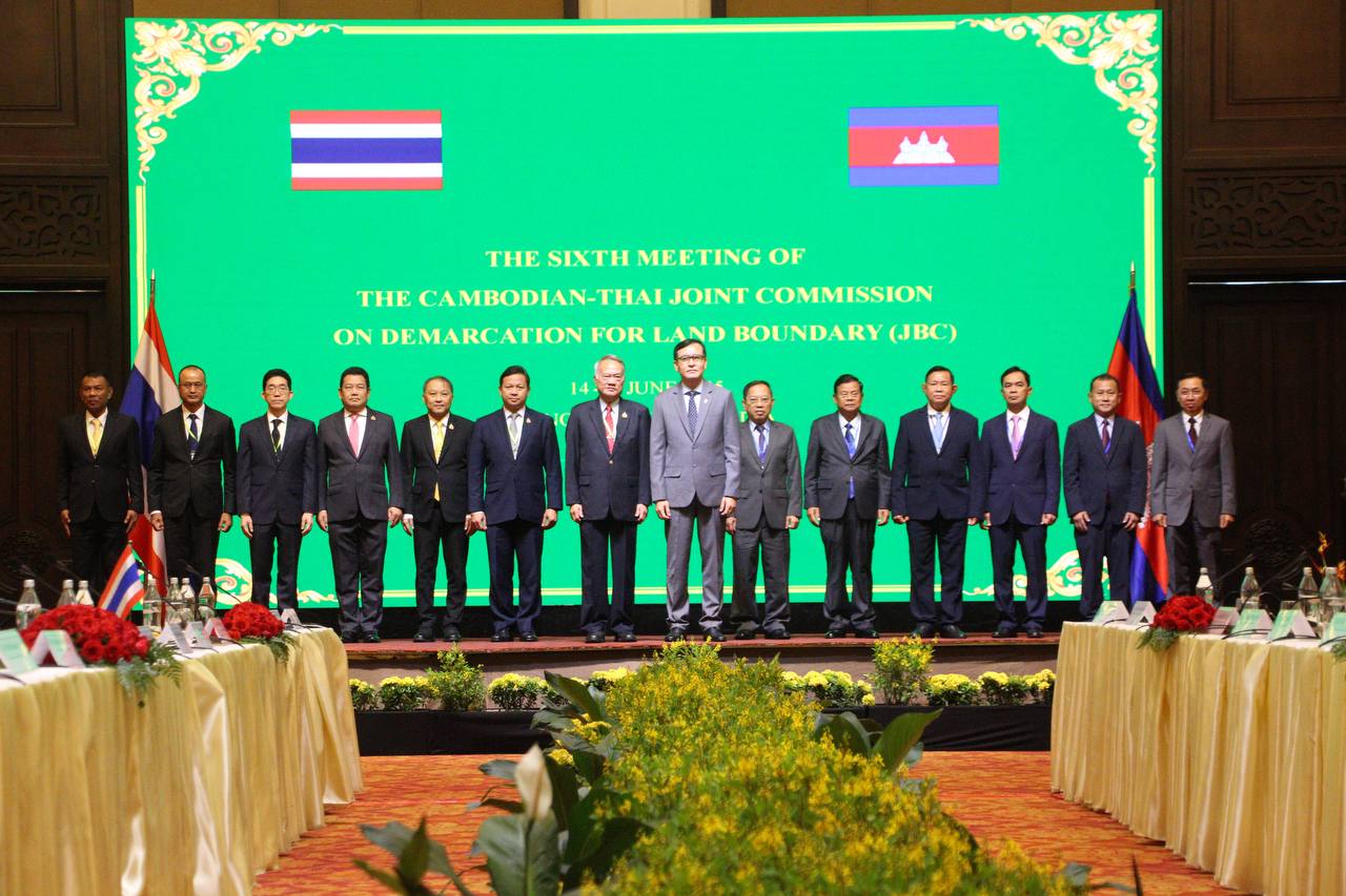 កម្ពុជាប្រាប់ថៃក្នុងកិច្ចប្រជុំគណៈកម្មការចម្រុះព្រំដែន(JBC)ឱ្យតតាំងគ្នានៅតុលាការយុត្តិធម៌អន្តរជាតិ និងមិនត្រូវប្រើផែនទីគូសដោយឯកតោភាគី