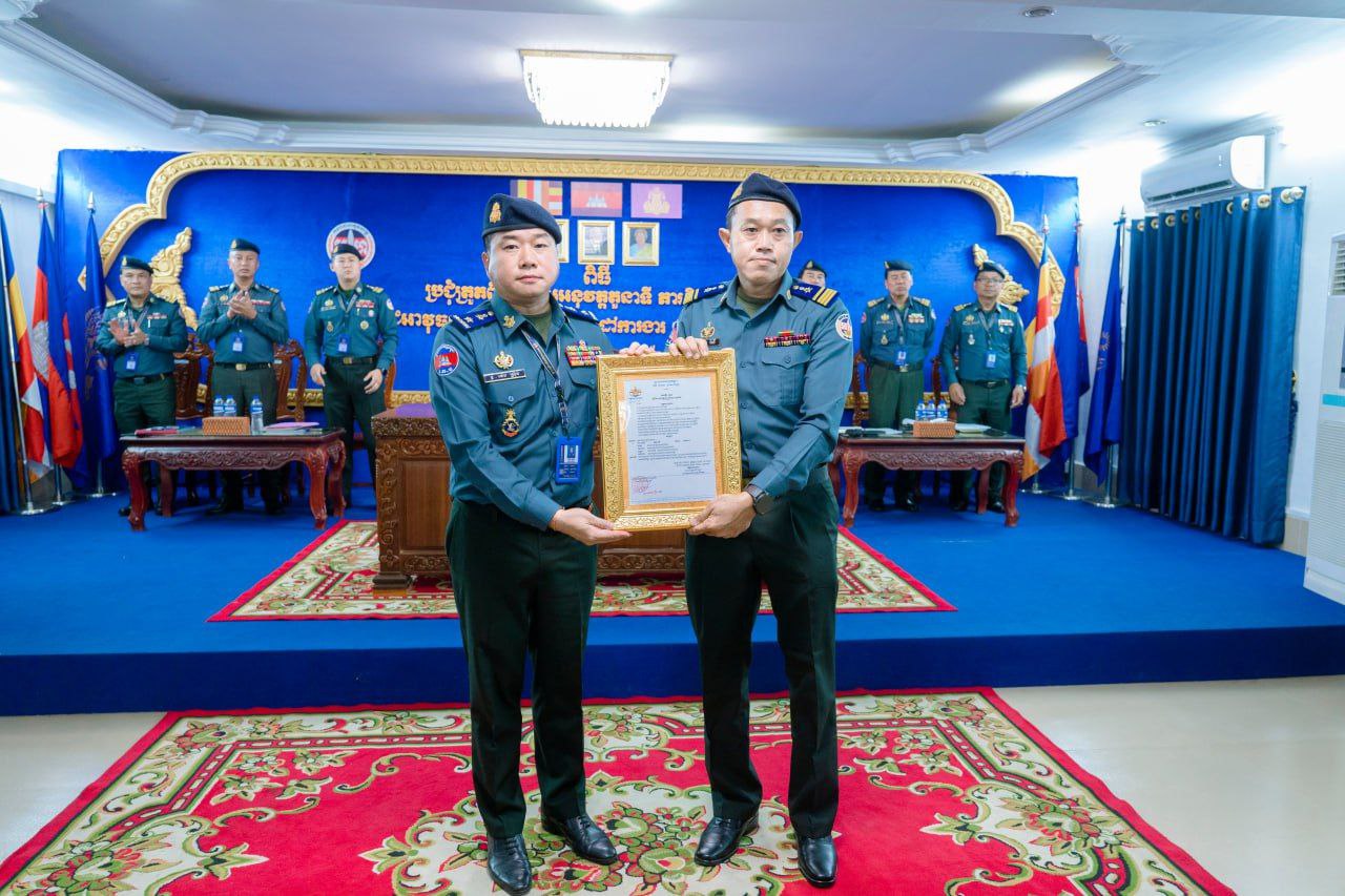 កងរាជអាវុធហត្ថខេត្តកំពង់ស្ពឺ ទាំងអស់ ត្រូវយកចិត្តទុកដាក់ចំពោះតួនាទីភារកិច្ច និងបទបញ្ជារបស់ថ្នាក់លើដែលបានដាក់ឲ្យ