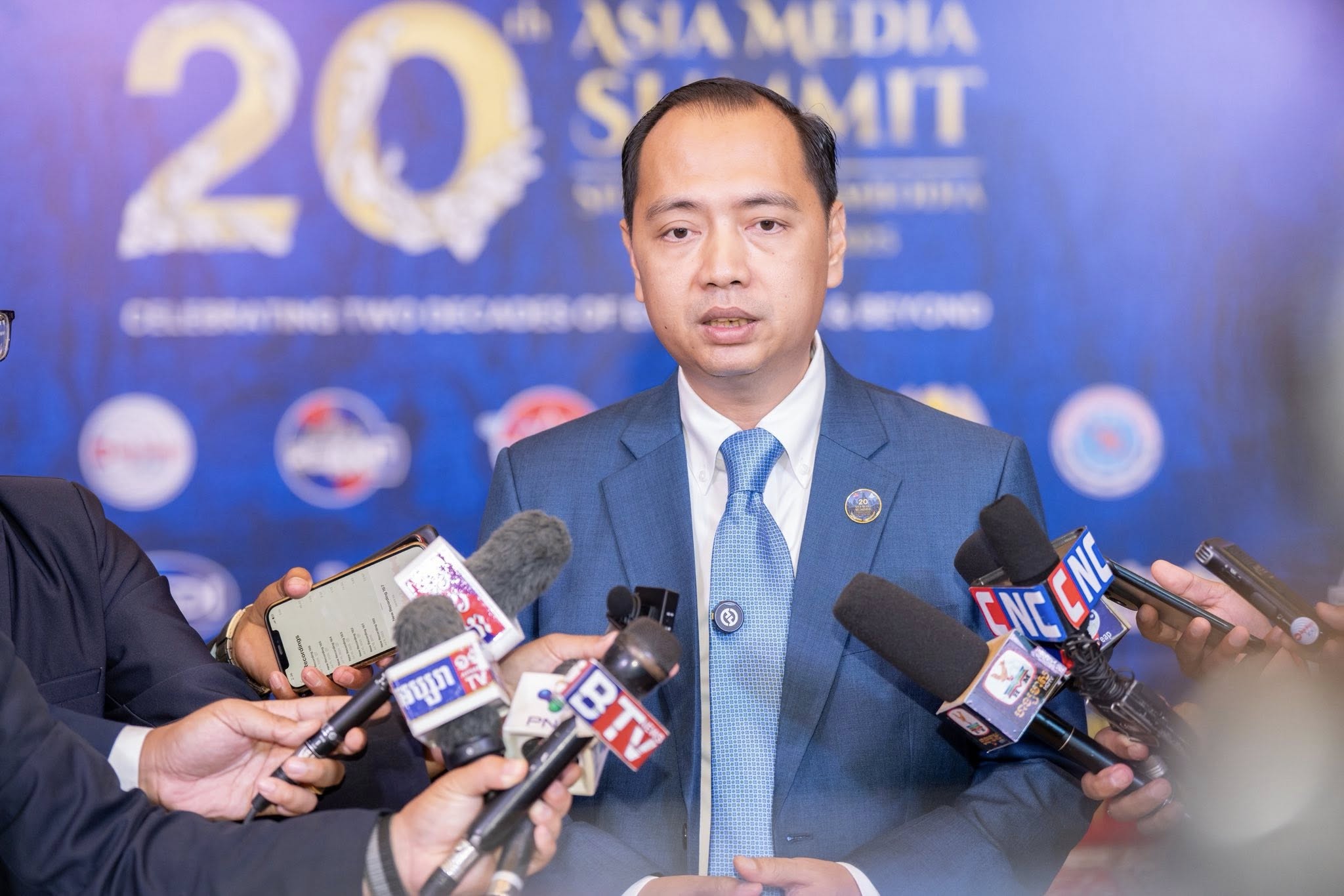 ឯកឧត្តម នេត្រ ភក្ត្រា រដ្ឋមន្ត្រីក្រសួងព័ត៌មាន នាព្រឹកថ្ងៃទី២៤ ខែកក្កដា ឆ្នាំ២០២៥នេះ បានអំពាវនាវដល់បងប្អូនសាធារណជន និងអ្នកសារព័ត៌មាន ដោយត្រូវស្រង់យកប្រភពព័ត៌មានផ្លូវការទាក់ទងនឹងសមរភូមិយោធានៅតំបន់ព្រំដែន, ប្រភព ៤ សំខាន់ដែលជាប្រភពផ្លូវការ​