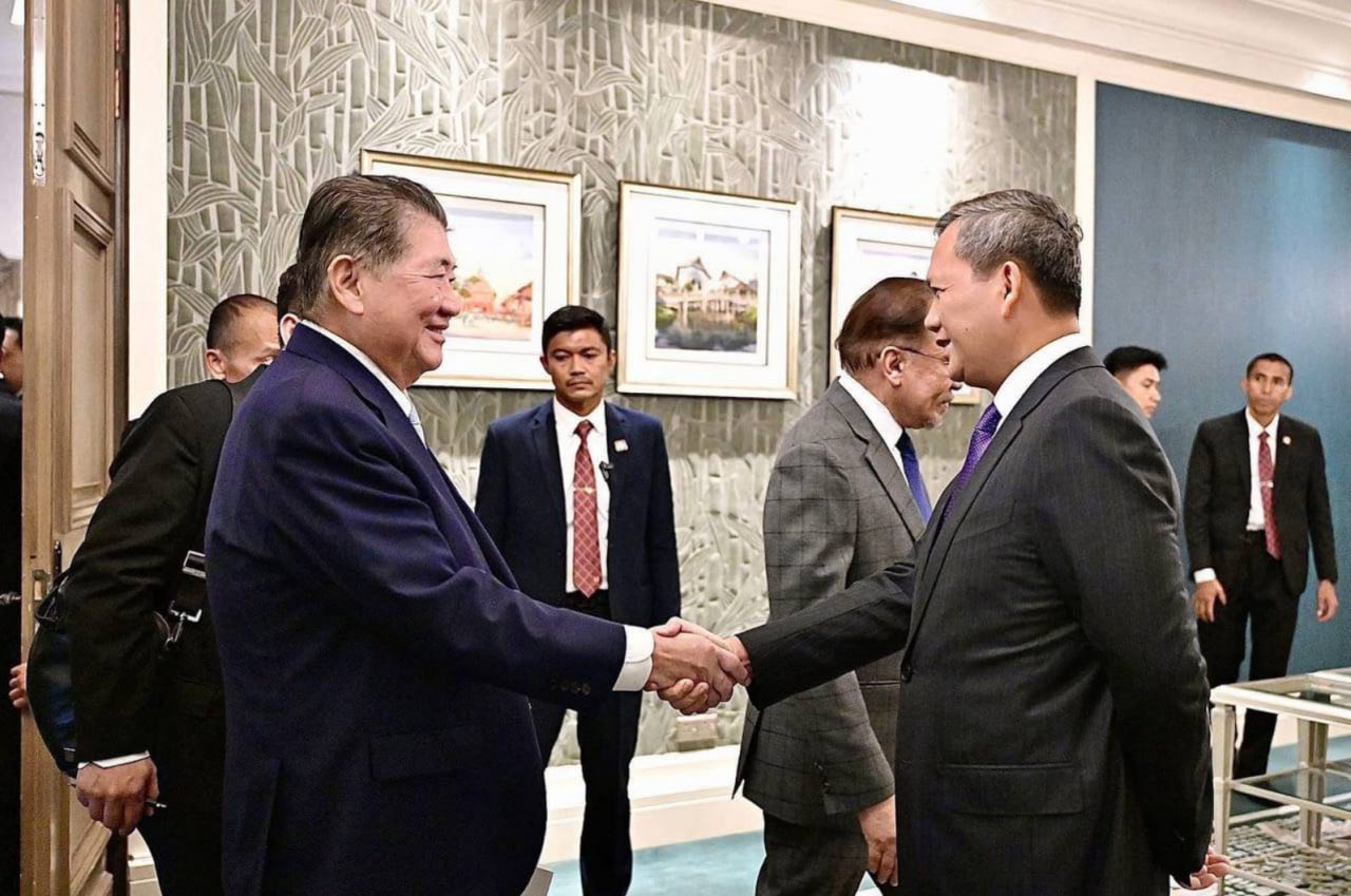 ឯកឧត្តម​ ហ៊ុន​ ម៉ានី​៖​ ទោះបីបទឈប់បាញ់ត្រូវបានកំណត់ចាប់ពីម៉ោង២៤:០០ ថ្ងៃទី២៨ ខែកក្កដា ឆ្នាំ២០២៥យប់នេះក៏ដោយ ក៏យើងទាំងអស់ត្រូវមានការប្រុងប្រយ័ត្នខ្ពស់បំផុត