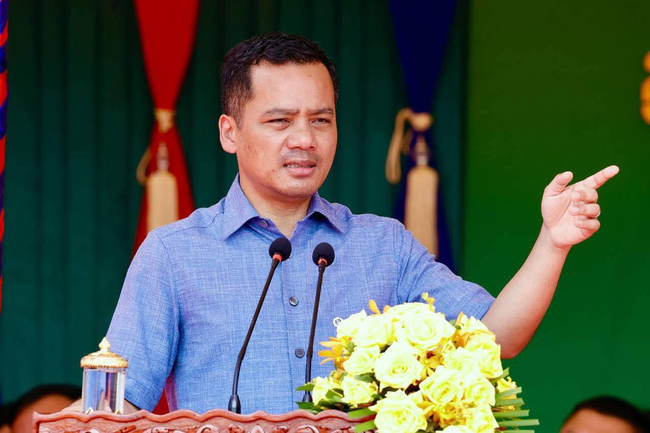 ឯកឧត្តមអភិសន្តិបណ្ឌិត ស សុខា ផ្ដាំមន្ត្រីនគរបាលក្រុងរុនតាឯកតេជោសែន ត្រូវថែទាំ និងកសាងគុណតម្លៃអធិការដ្ឋានឱ្យជាកន្លែងផ្ដល់ភាពកក់ក្ដៅ និងទំនុកចិត្តជូនពលរដ្ឋ
