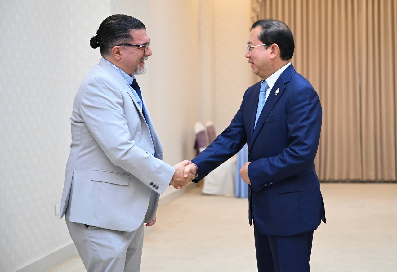 UNDP បន្តពង្រឹងភាពជាដៃគូជាមួយ ក្រសួងសុខាភិបាល តាមរយៈការធ្វើនវានុវត្តន៍ឌីជីថល និងការរៀបចំប្រព័ន្ធហិរញ្ញប្បទាន សំដៅបង្កើនប្រសិទ្ធភាព គុណភាព
