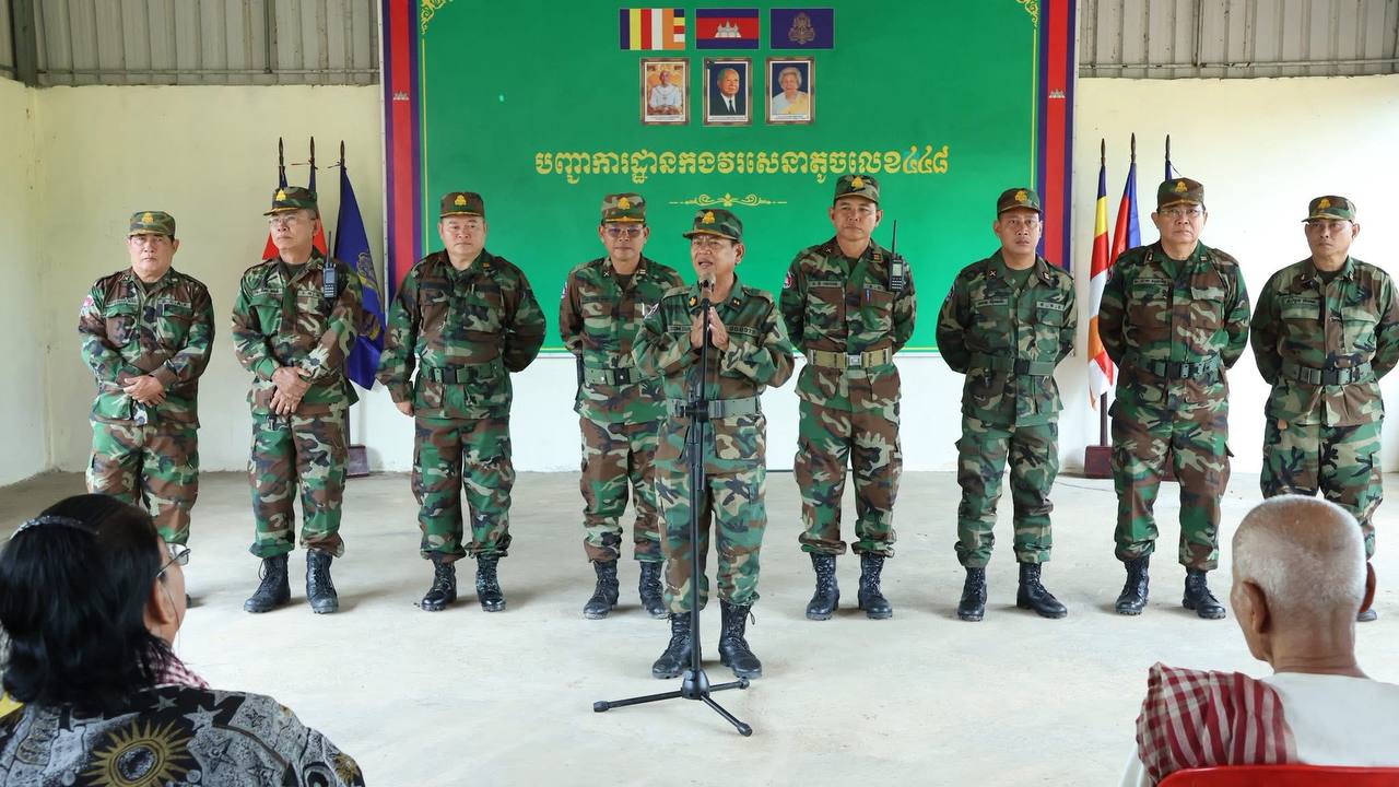 ចាស់ជរាគ្មានទីពឹង អតីតយុទ្ធជន និងគ្រួសារកងទ័ពបានទទួលអំណោយមនុស្សធម៌របស់សម្ដេចមហាបវរធិបតី ហ៊ុន ម៉ាណែត និងលោកជំទាវ