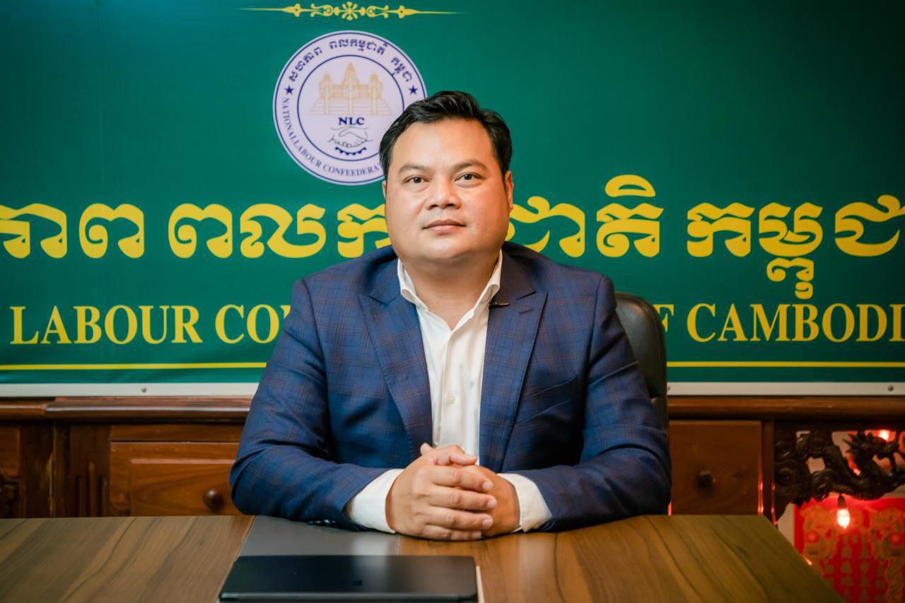 សហជីពធំៗនៅកម្ពុជាអំពាវនាវដល់សង្គមស៊ីវិលមួយចំនួនកុំយកបញ្ហាប្រាក់ឈ្នួលកម្មករជាអាវុធនយោបាយរបស់ខ្លួន