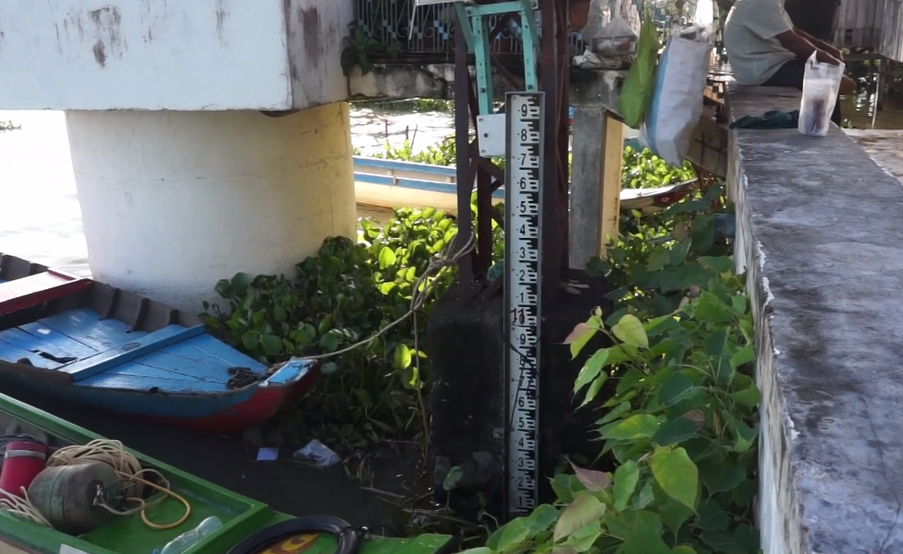 កម្ពស់ទឹកទន្លេខេត្តកំពង់ឆ្នាំងបានចាប់ផ្ដើមស្រកចុះបណ្ដើរៗ ខណៈដំណាំស្រូវជាងមួយពាន់ហិកតារងផលប៉ះពាល់