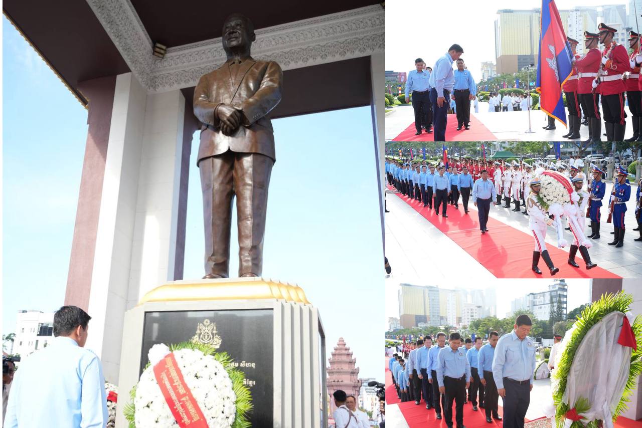 គណប្រតិភូ សហភាពសហព័ន្ធយុវជនកម្ពុជា អញ្ជើញចូលរួមថ្វាយកម្រងផ្កាគោរពព្រះវិញ្ញាណក្ខន្ធ «ព្រះបរមរតនកោដ្ឋ»