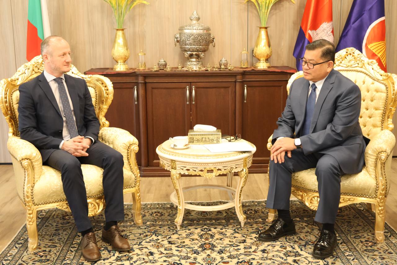 កម្ពុជា-ហ្សកហ្ស៊ី ប្តេជ្ញារួមគ្នាជំរុញមិត្តភាព ស្ថិរភាព និងវិបុលភាព តាមរយៈការពង្រឹងទំនាក់ទំនងសហប្រតិបត្តិការក្នុងវិស័យជាច្រើន ដើម្បីជំរុញការអភិវឌ្ឍន៍រួមគ្នា