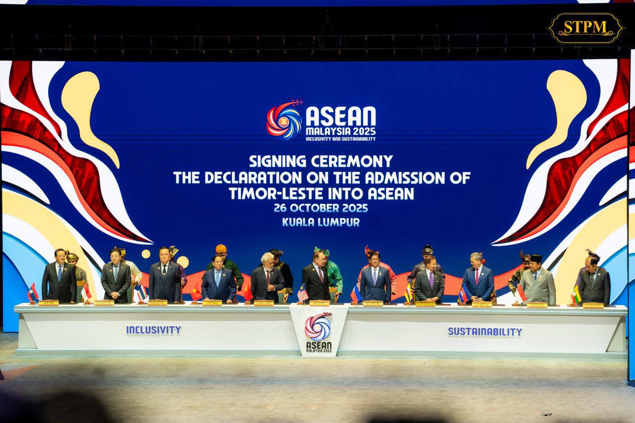 កម្ពុជាអបអរ សាធារណរដ្ឋប្រជាធិបតេយ្យទីម័រឡេស្តេក្លាយជាសមាជិកពេញសិទ្ធិទី១១របស់អាស៊ាន