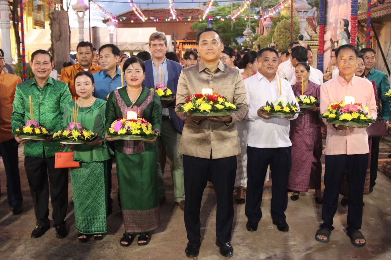 ​ភ្ញៀវទេសចរ និងប្រជាពលរដ្ឋជិត ៣ម៉ឺននាក់ មកកម្សាន្តក្នុងខេត្តកំពង់ធំ ក្នុងពិធីបុណ្យអុំទូក ៣ថ្ងៃ ឆ្នាំ២០២៥