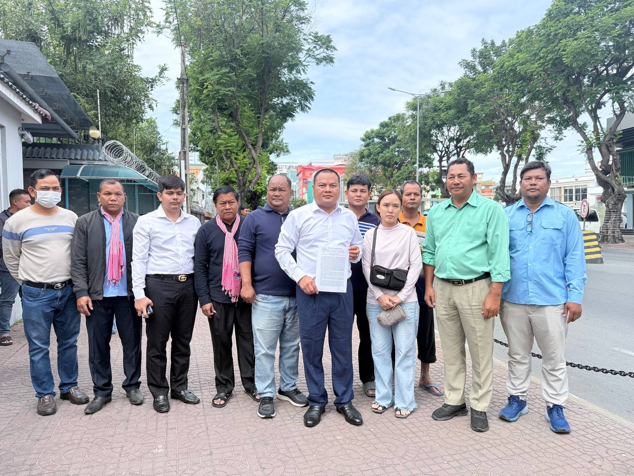 កម្ពុជា ដាក់ញត្តិប្តឹងទៅប្រទេសមហាអំណាច និង​អង្គ​ការ​​​អន្តរជាតិ ករណី​ក្រុមទា​ហានឈុតខ្មៅថៃ ចាប់​រំលោភសេពសន្ថវៈ​លើស្ត្រីពលការិនីខ្មែរ